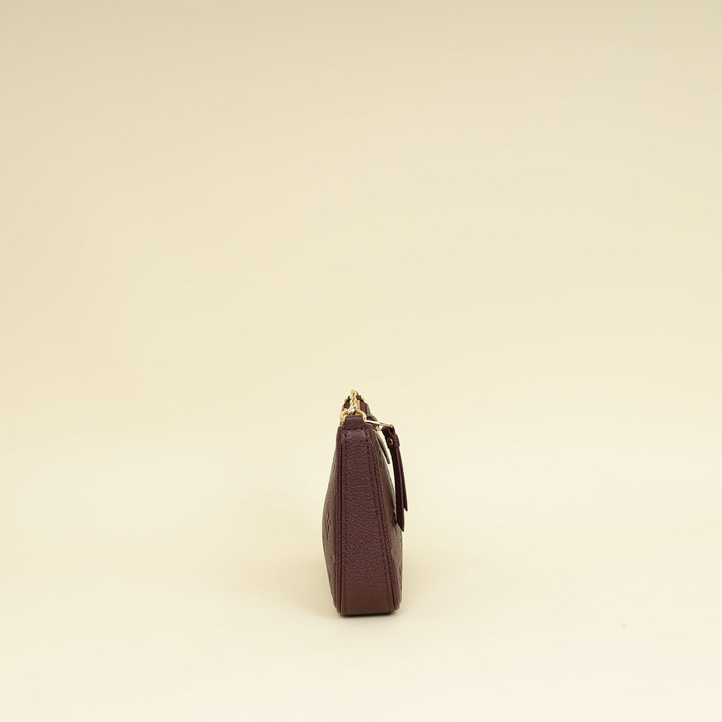 Louis Vuitton Wine Monogram Easy Pouch