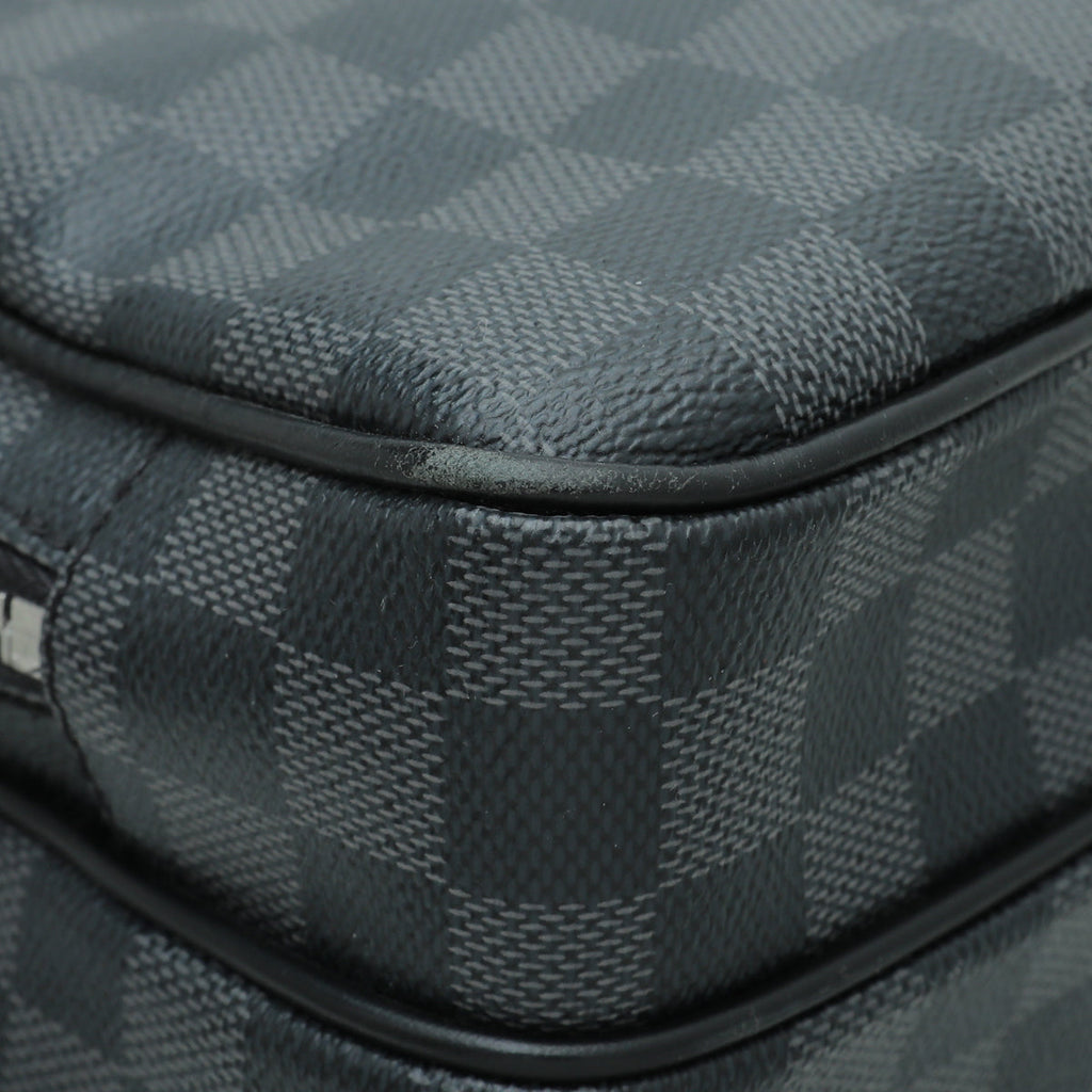 Louis Vuitton Ebene Graphite Leoh Messenger Bag