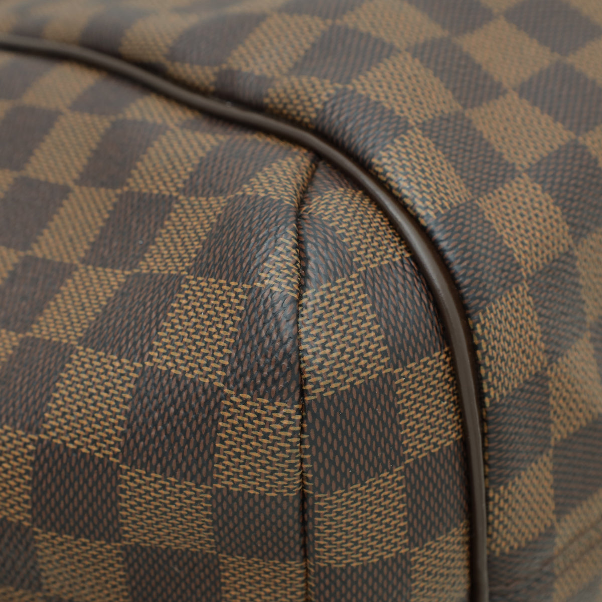 Louis Vuitton Damier Ebene Totally MM Bag