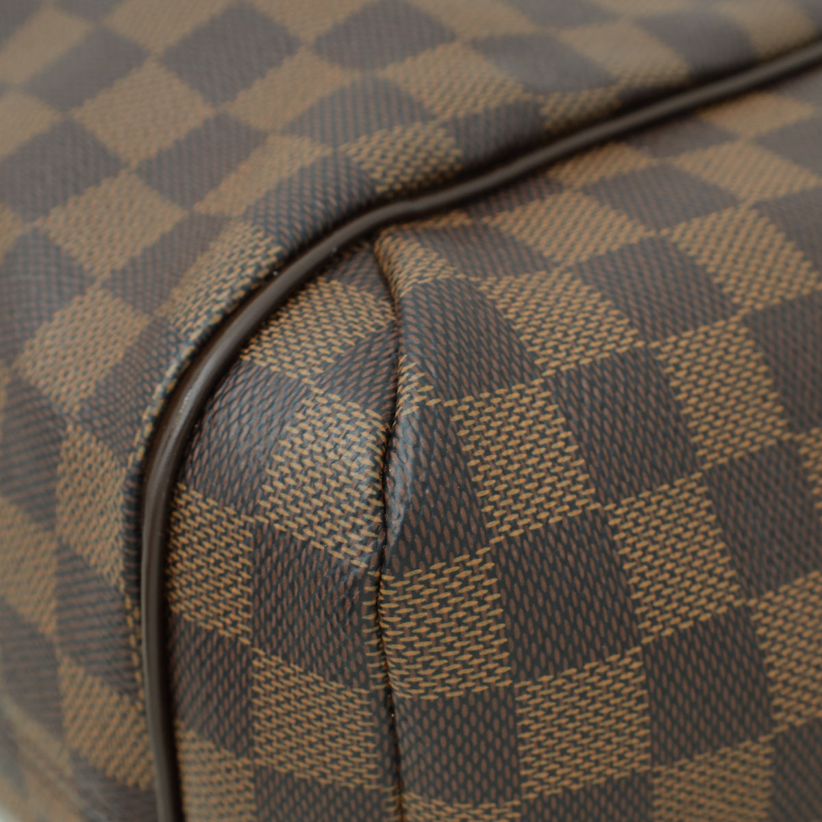 Louis Vuitton Damier Ebene Totally MM Bag