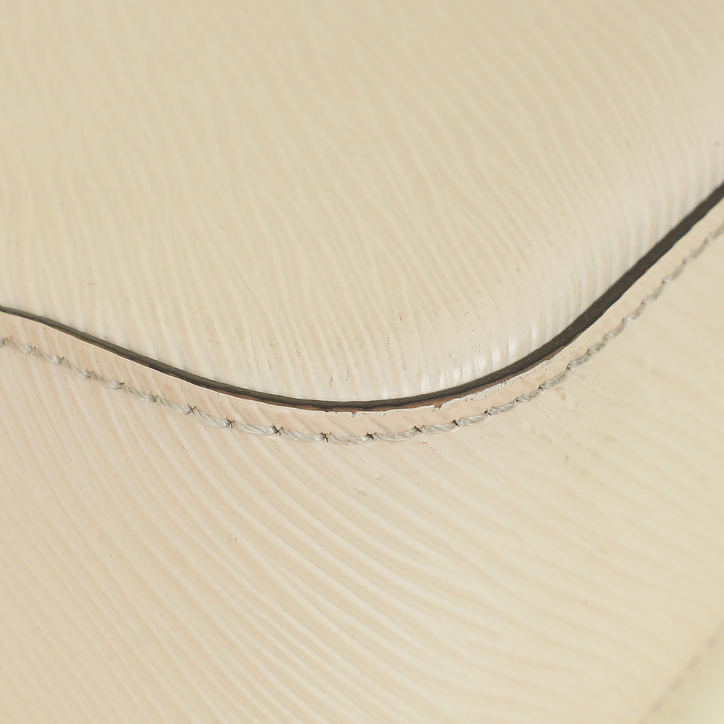 Louis Vuitton Quartz Marellini Bag