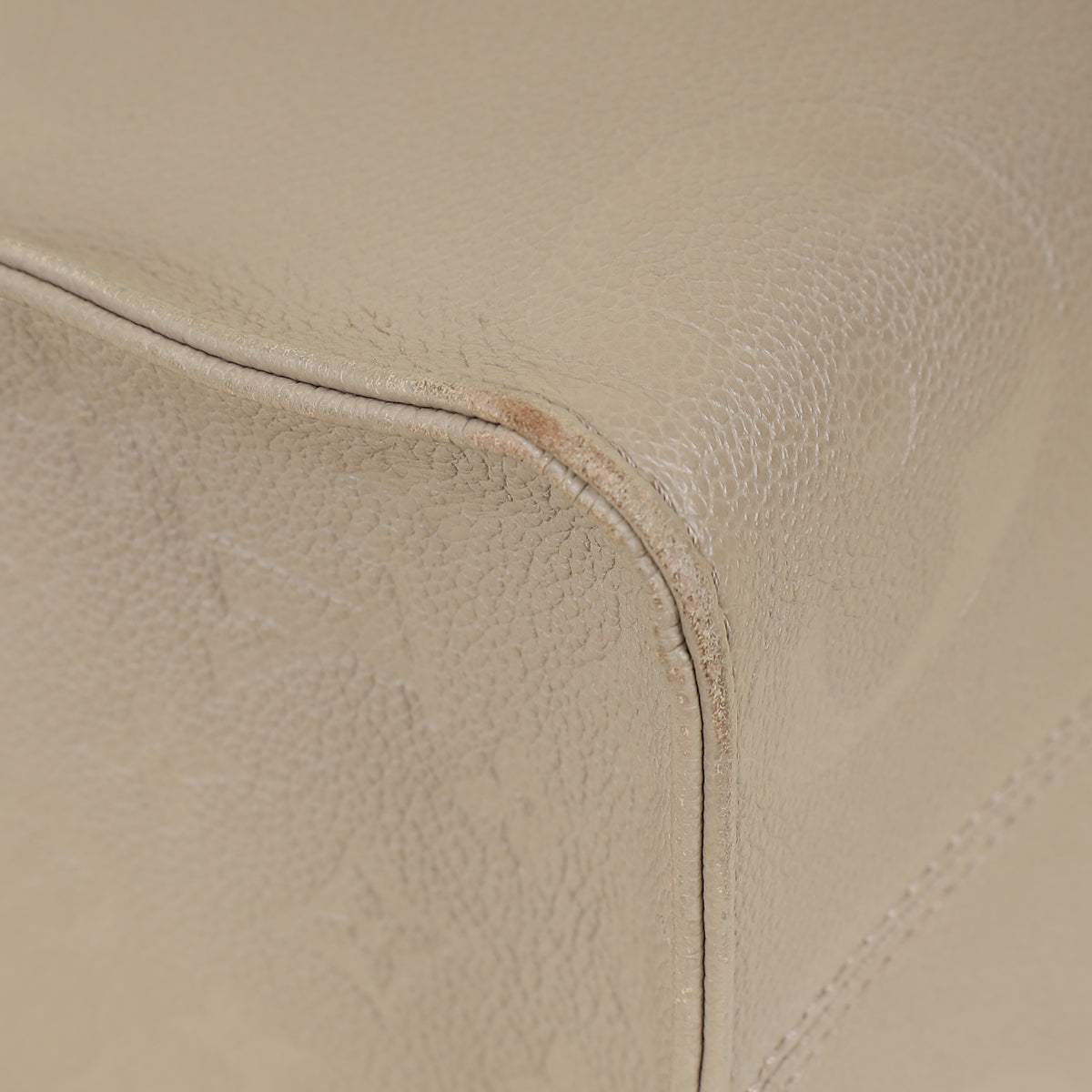 Louis Vuitton Tourterelle Beige Monogram Giant Empreinte Onthego MM Bag