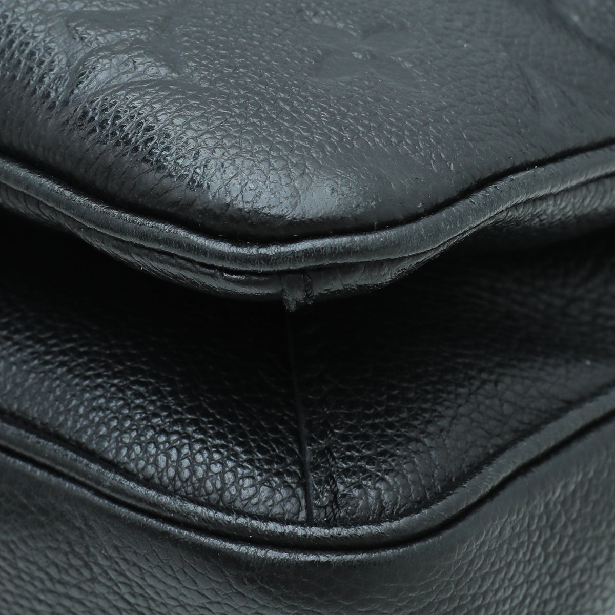 Louis Vuitton Black Monogram Empreinte Pochette Metis Bag