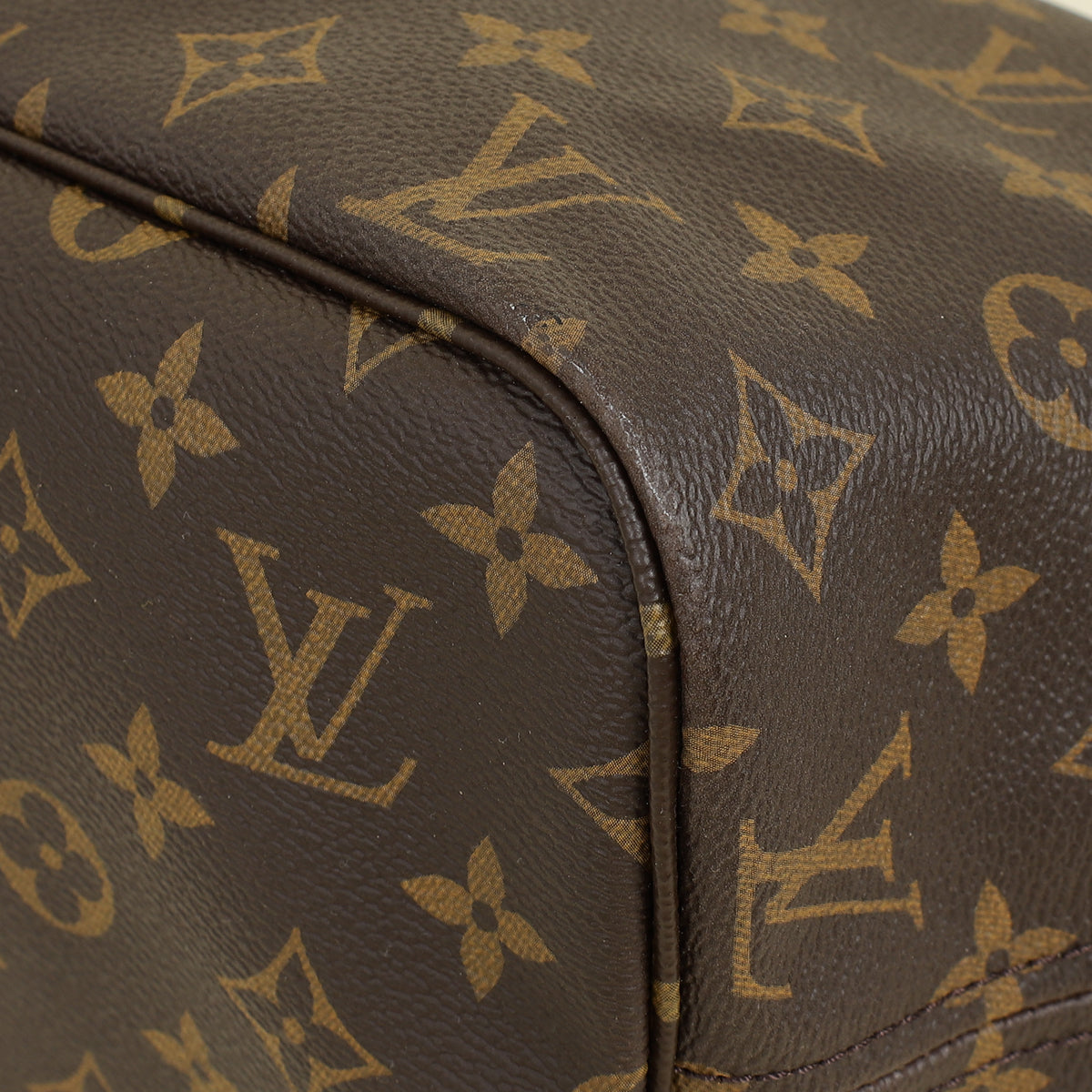Louis Vuitton Monogram Neverfull MM Bag