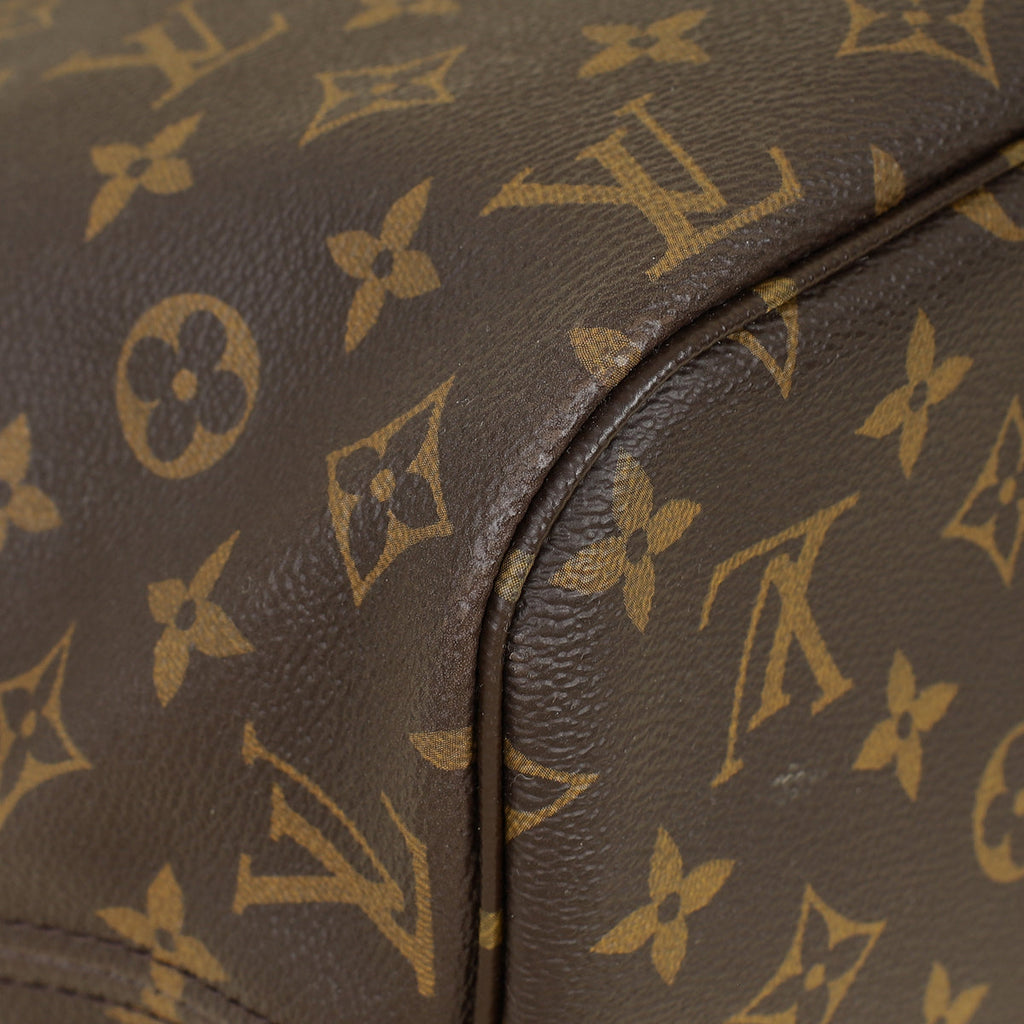 Louis Vuitton Monogram Neverfull MM Bag
