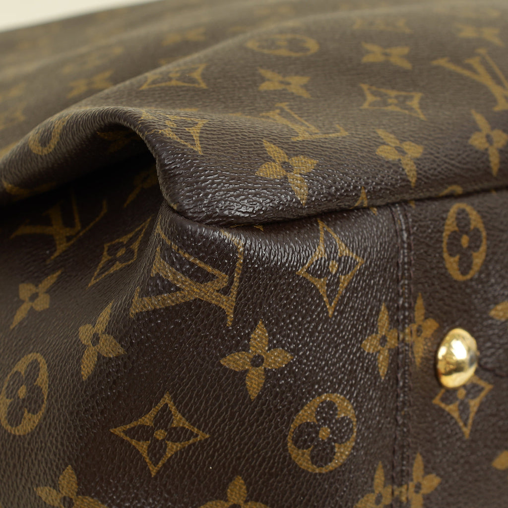 Louis Vuitton Monogram Artsy MM Bag