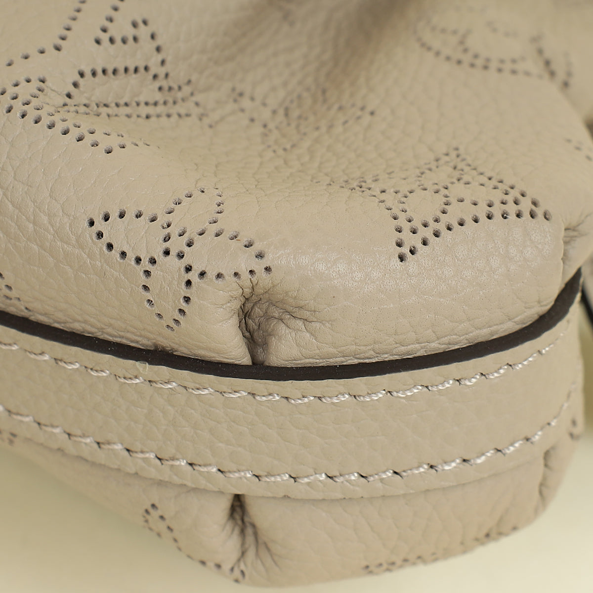 Louis Vuitton Galet Monogram Scala Mini Pouch