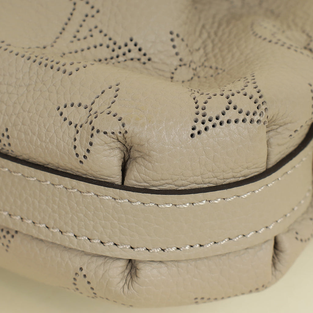 Louis Vuitton Galet Monogram Scala Mini Pouch