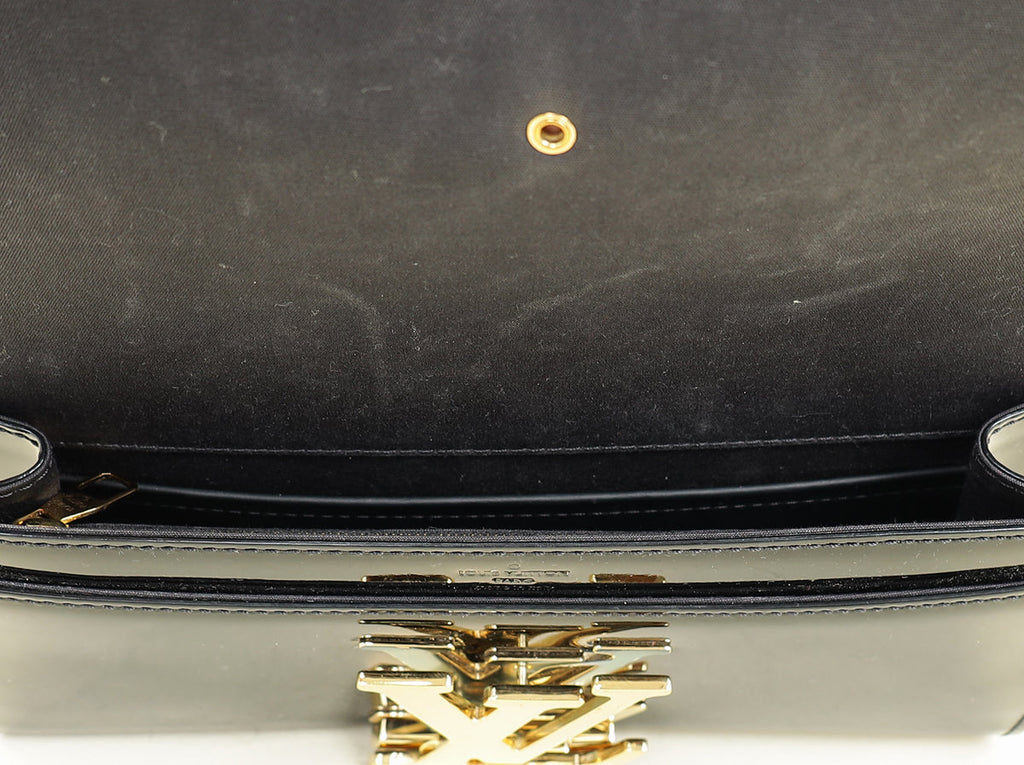 Louis Vuitton Black Vernis Louise EW Clutch