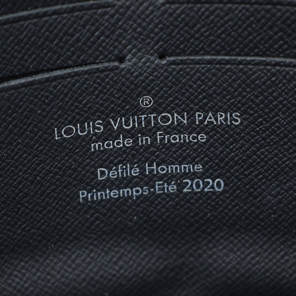 Louis Vuitton Tuffetage Monogram Soft Trunk Clutch