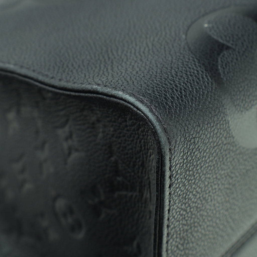 Louis Vuitton Noir Empreinte Monogram Giant Onthego GM Bag