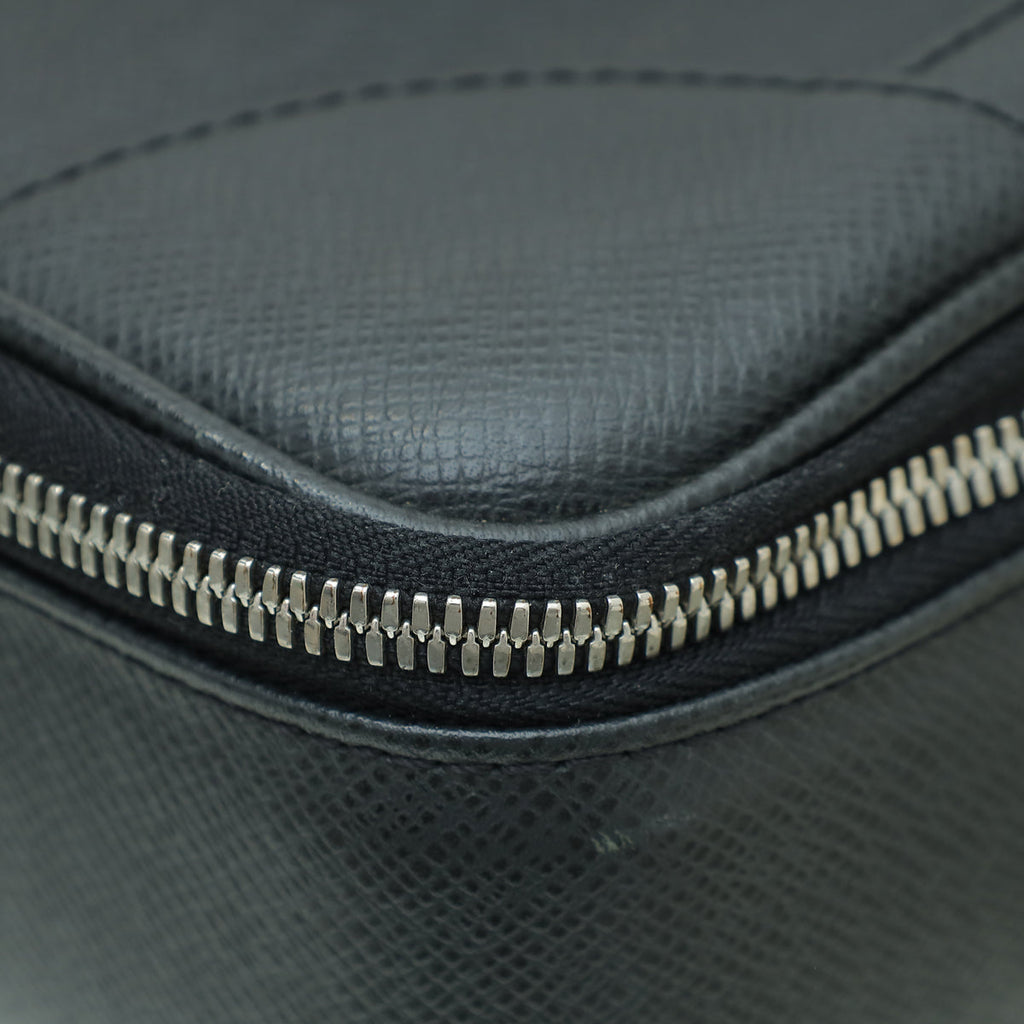 Louis Vuitton Black Taiga Odessa Briefcase