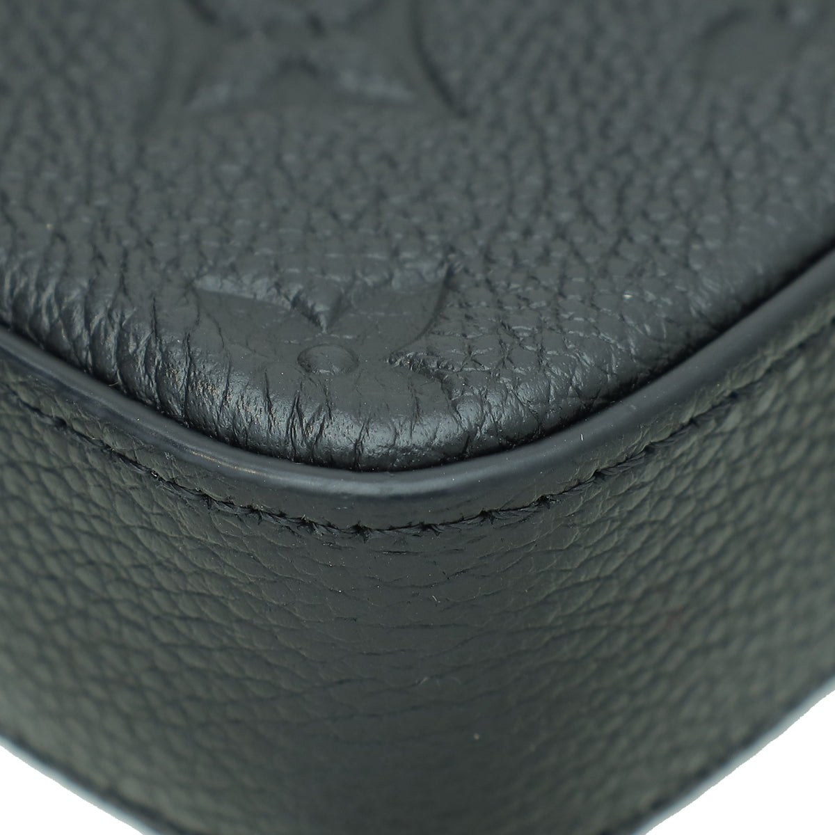 Louis Vuitton Black Monogram Empreinte Pochette Felicie
