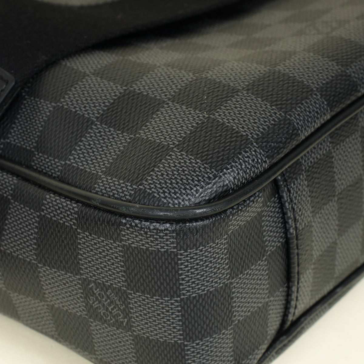 Louis Vuitton Damier Graphite Porte Documents Business MM NM Bag