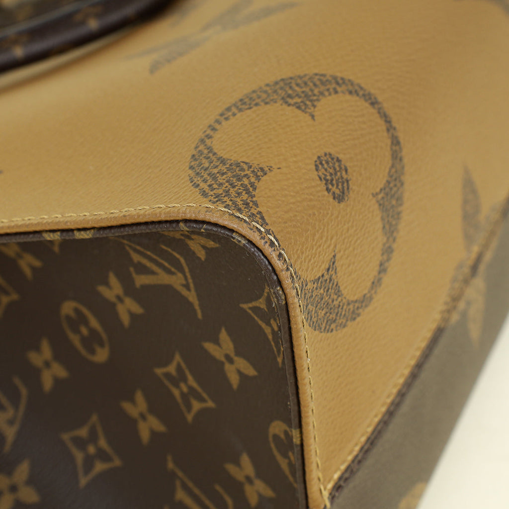 Louis Vuitton Monogram Reverse Onthego MM Bag