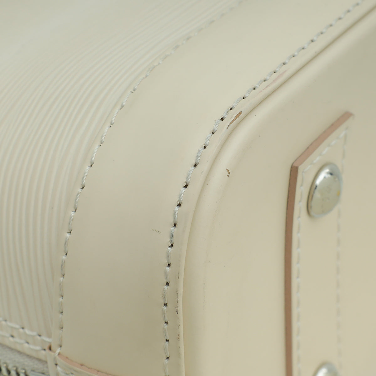Louis Vuitton Quartz White Sporty Alma BB Bag