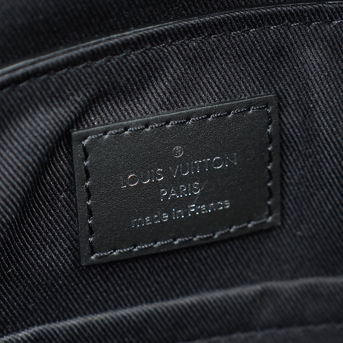 Louis Vuitton Black Damier Infini District Messenger Bag