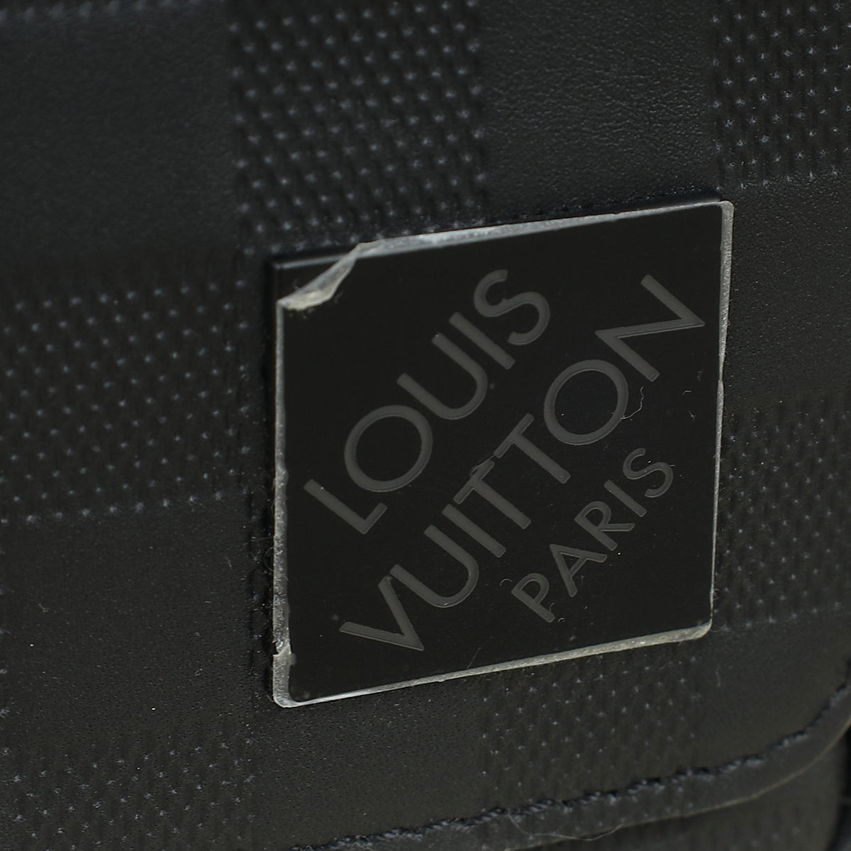 Louis Vuitton Black Damier Infini District Messenger Bag