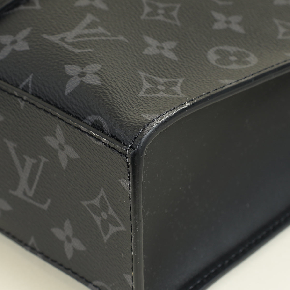Louis Vuitton Bicolor Monogram Eclipse Sac Plat