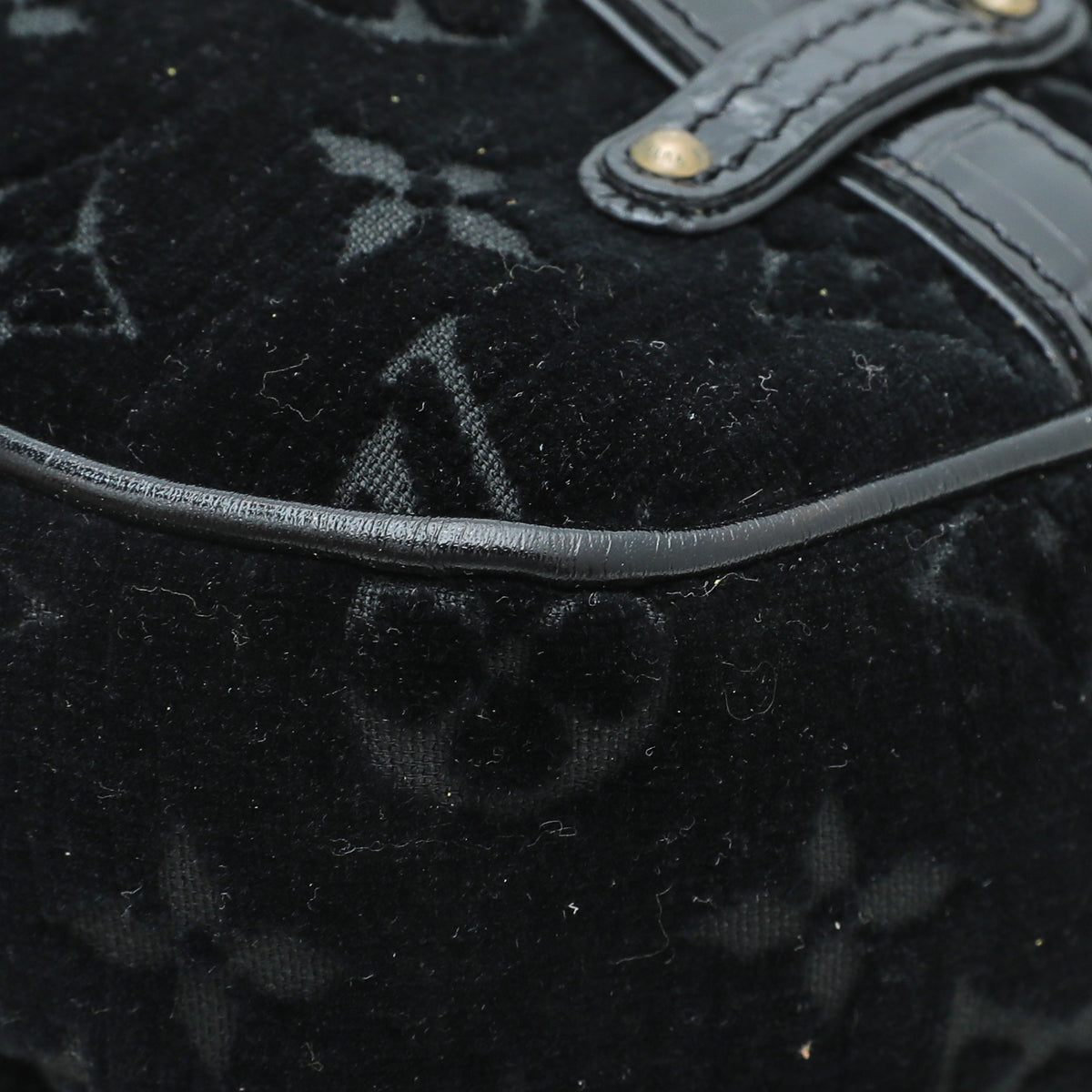 Louis Vuitton Black Vintage Monogram Velours Alligator Gracie MM Bag