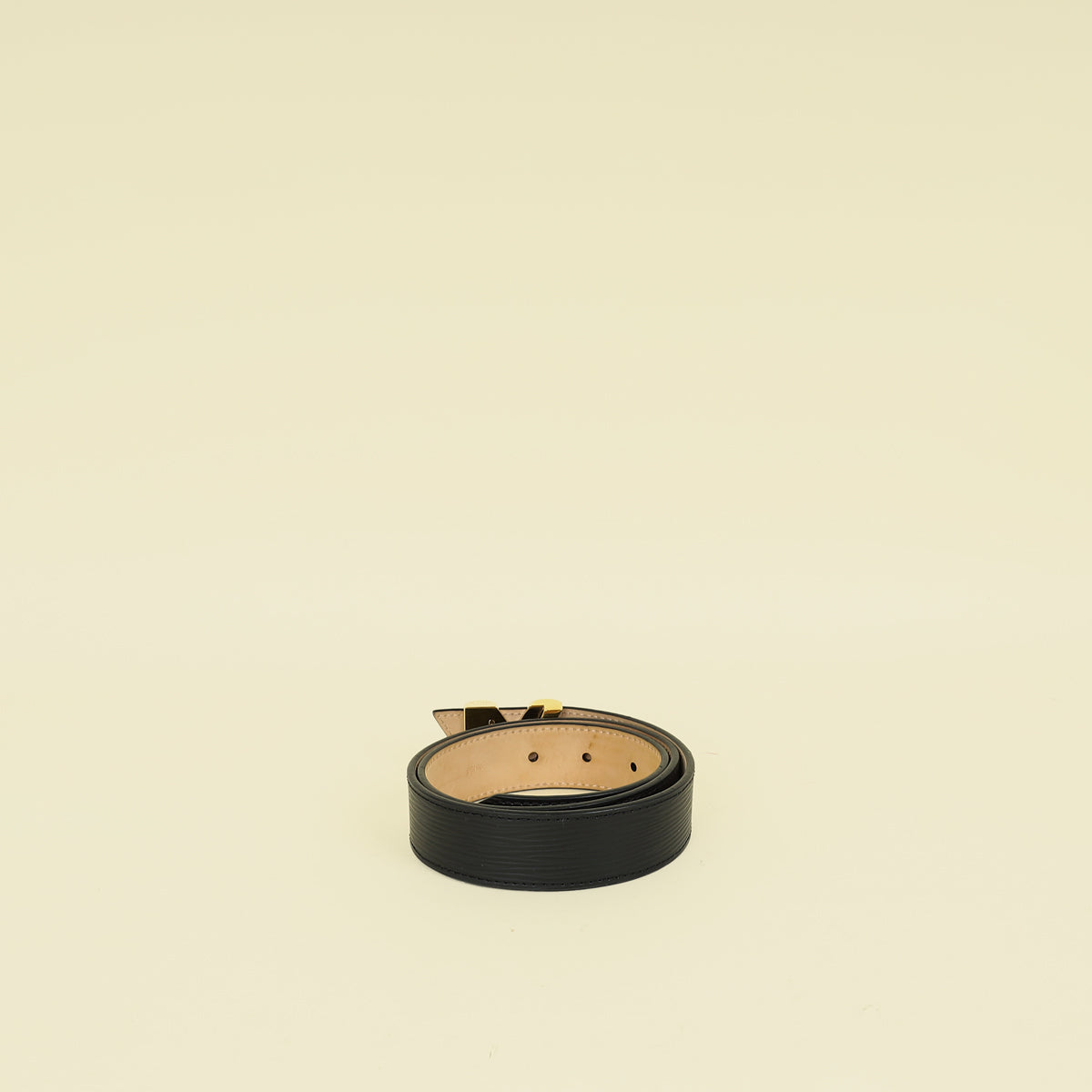 Louis Vuitton Black V Essential 30mm Belt 30