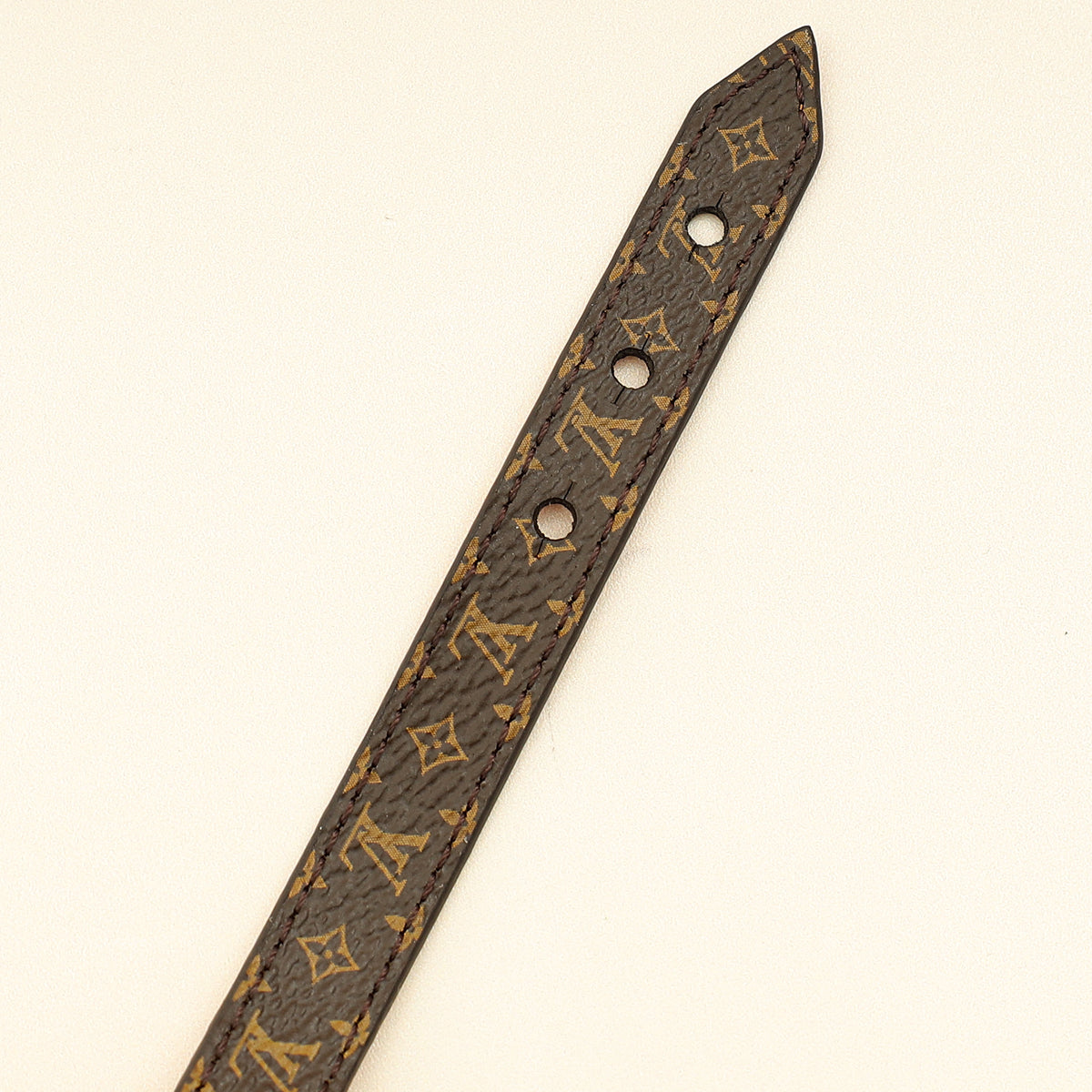 Louis Vuitton Monogram Essential V Bracelet 17