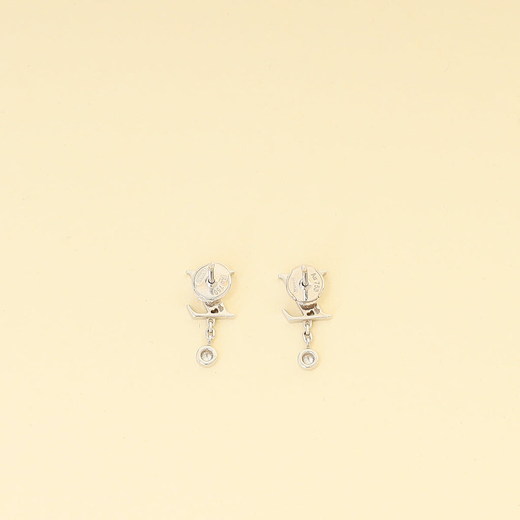 Louis Vuitton 18K White Gold Diamond Idylle Blossom LV Stud Earrings