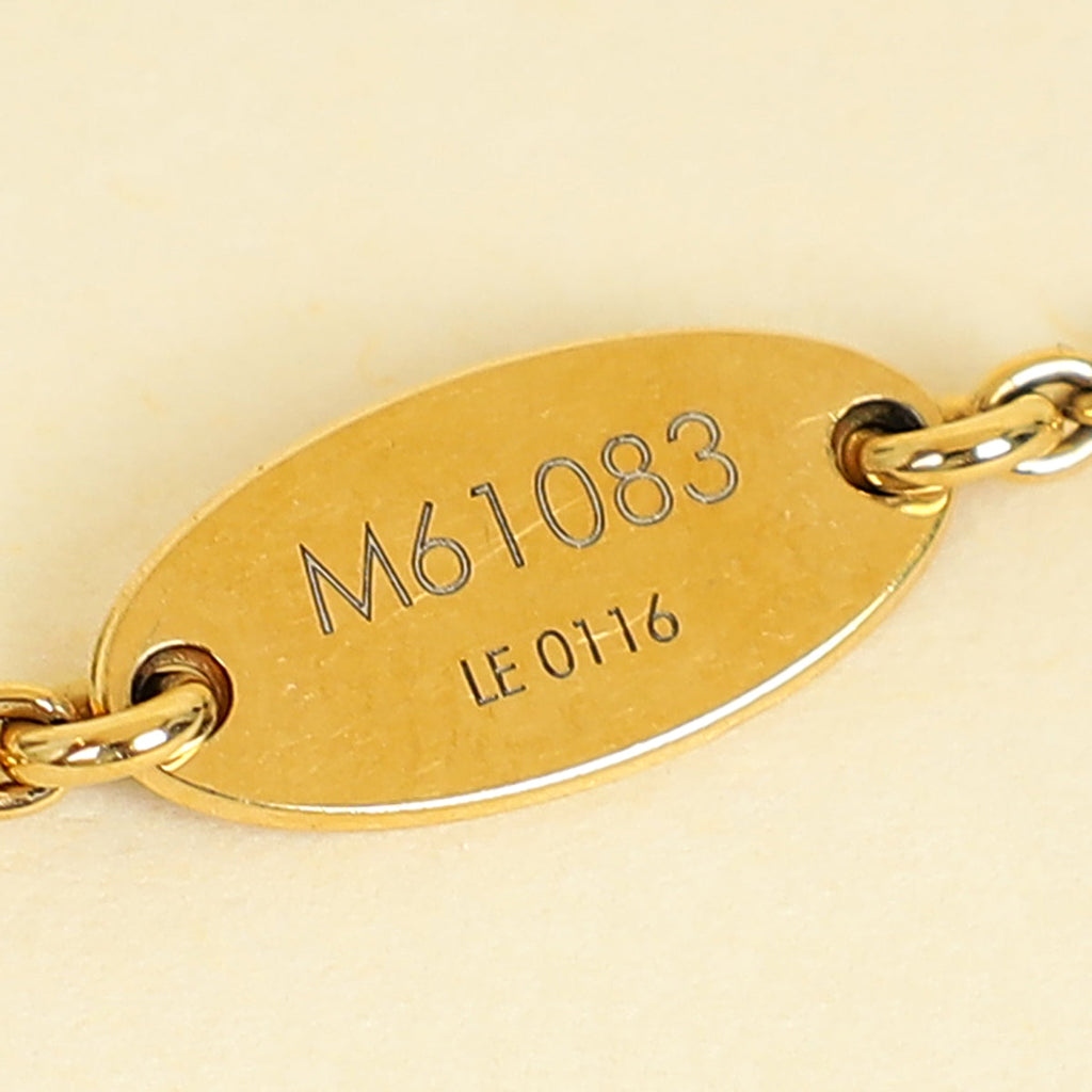 Louis Vuitton Gold Essential V Necklace