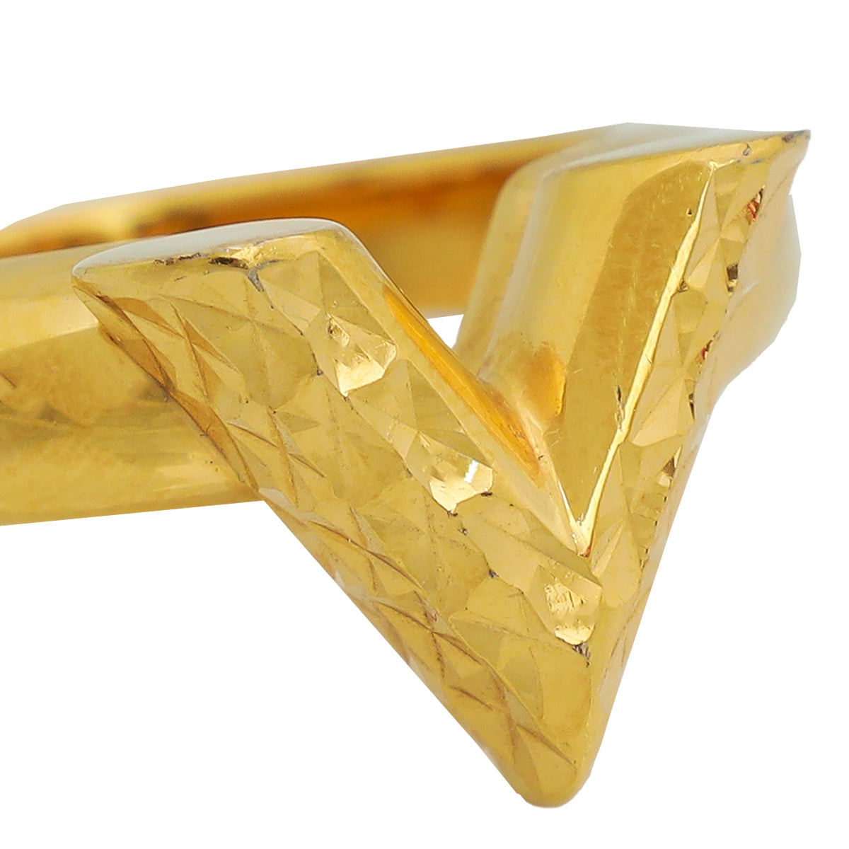 Louis Vuitton Gold Large Essential V Ring 55