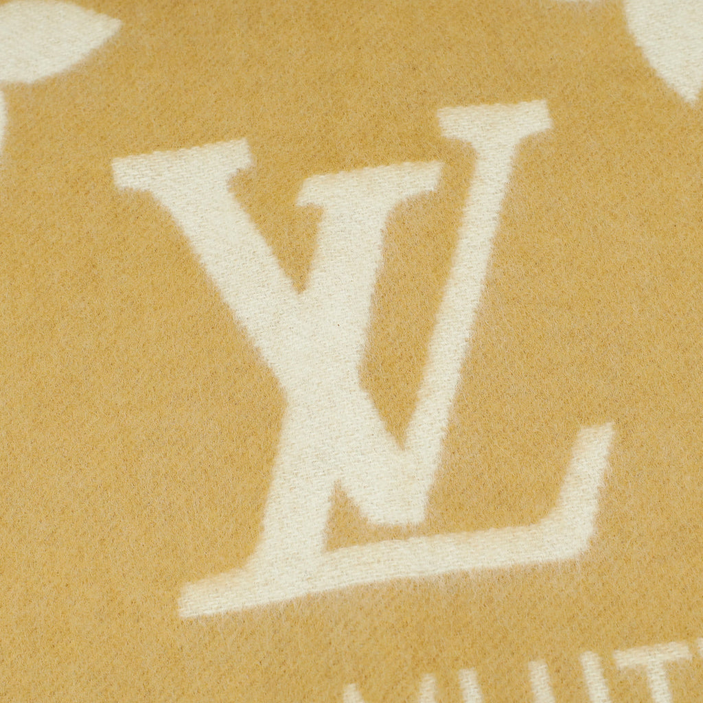 Louis Vuitton Bicolor Reykjavik Gradient Cashmere Scarf