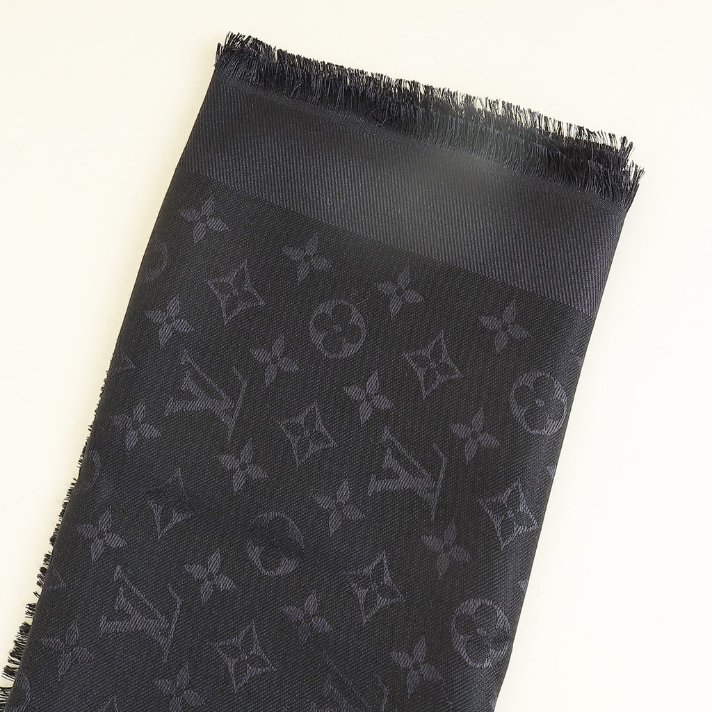 Louis Vuitton Black Monogram Classic Shawl