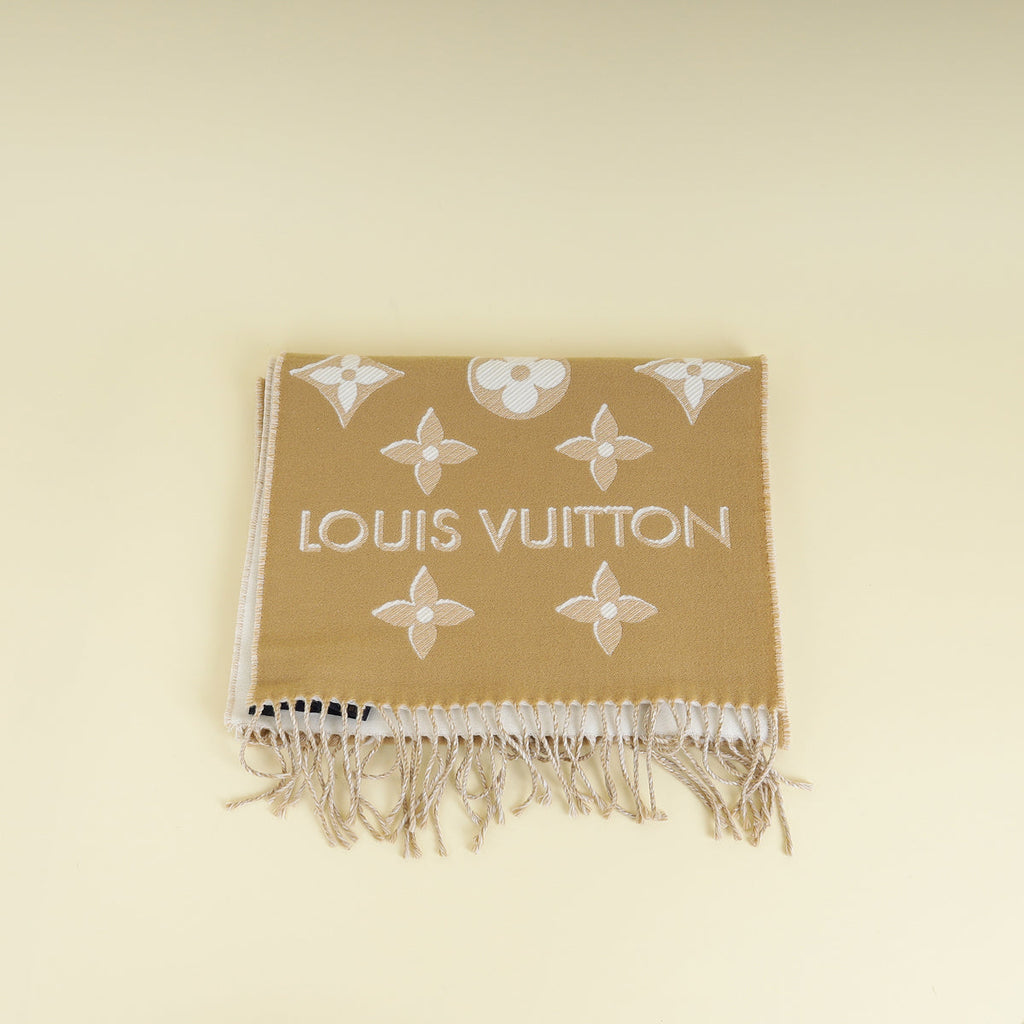 Louis Vuitton Beige LV Essential Shine Scarf