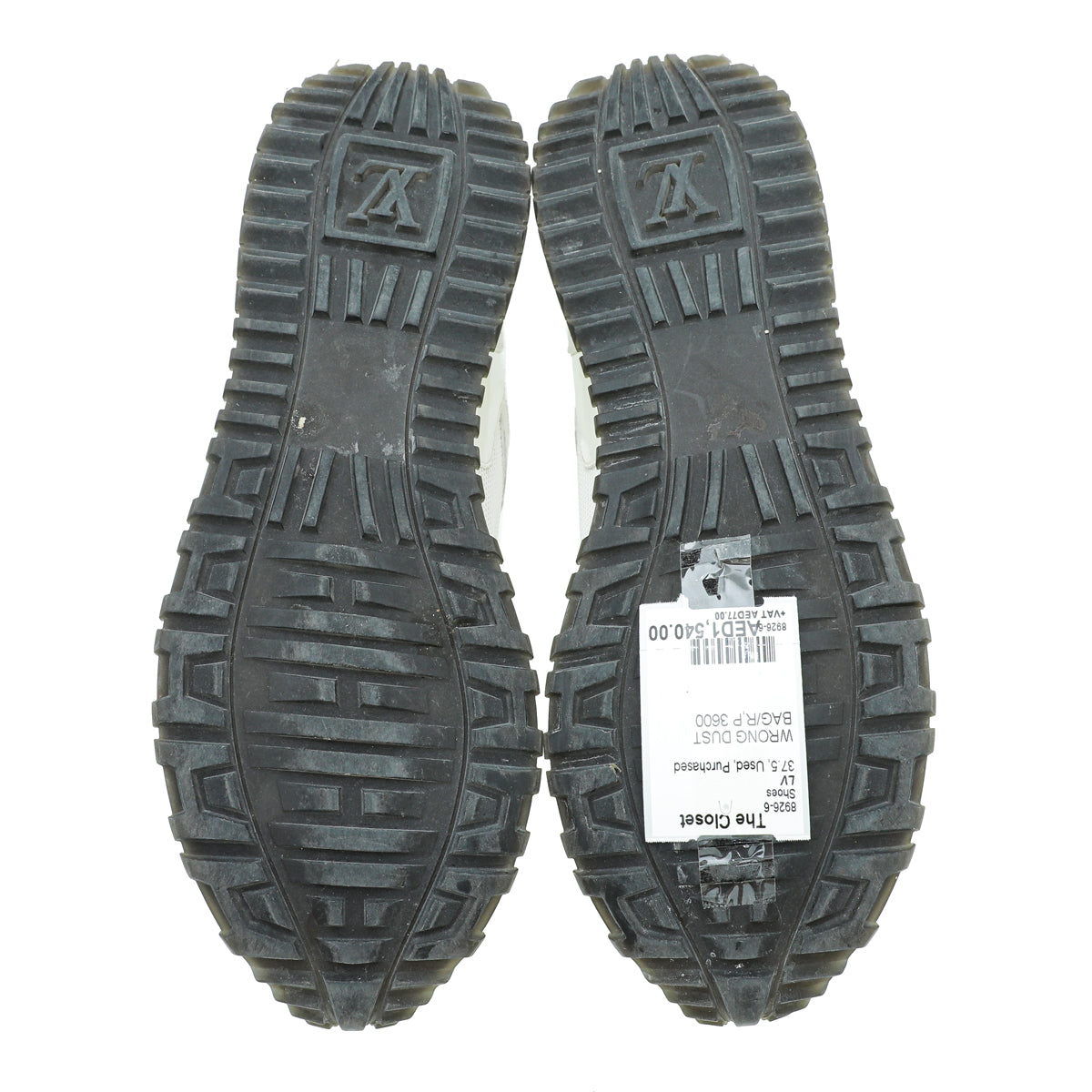 Louis Vuitton White Run Away Sneaker 37.5