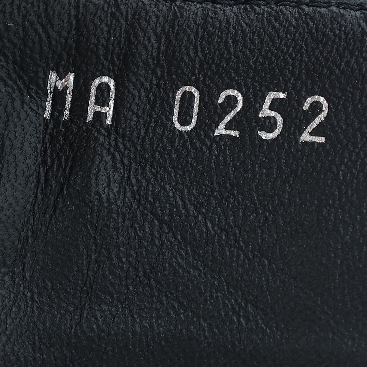 Louis Vuitton Monogram Bom Dia Flat Comfort Mule 40