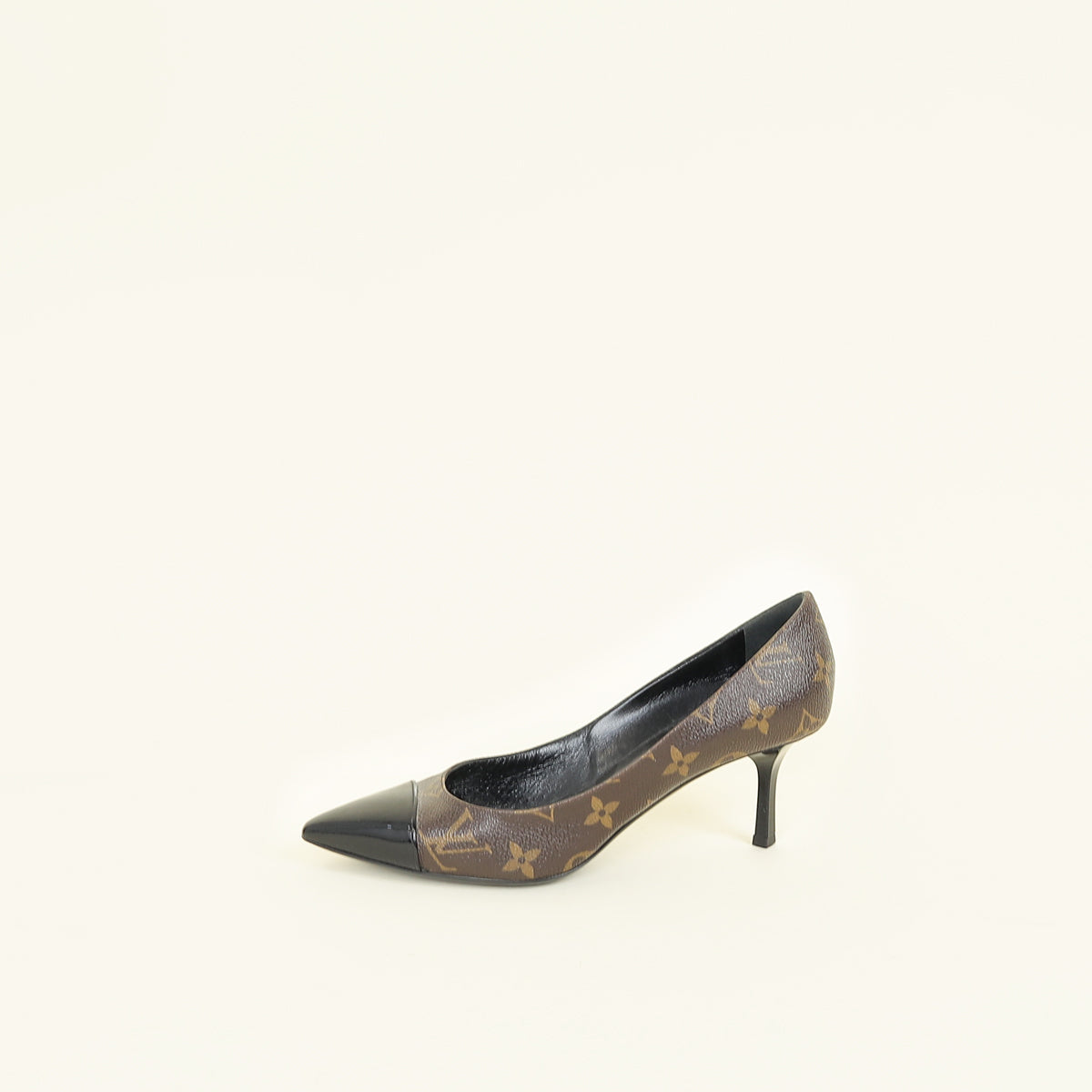Louis Vuitton Monogram Black Cap Toe Fetish Pump 36.5
