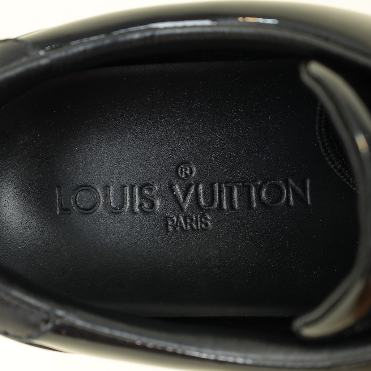 Louis Vuitton Black Frontrow Sneaker 36