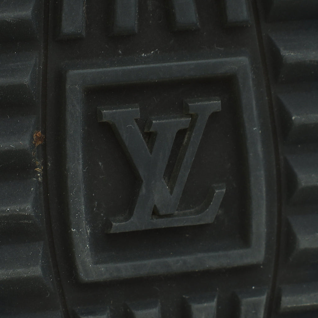 Louis Vuitton Bicolor Monogram Runaway Sneakers 37.5