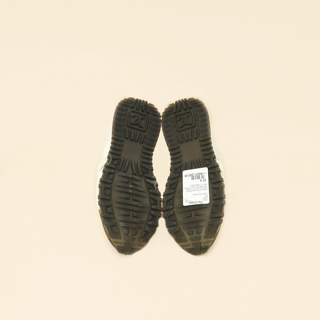 Louis Vuitton Bicolor Run Away Sneaker 37.5