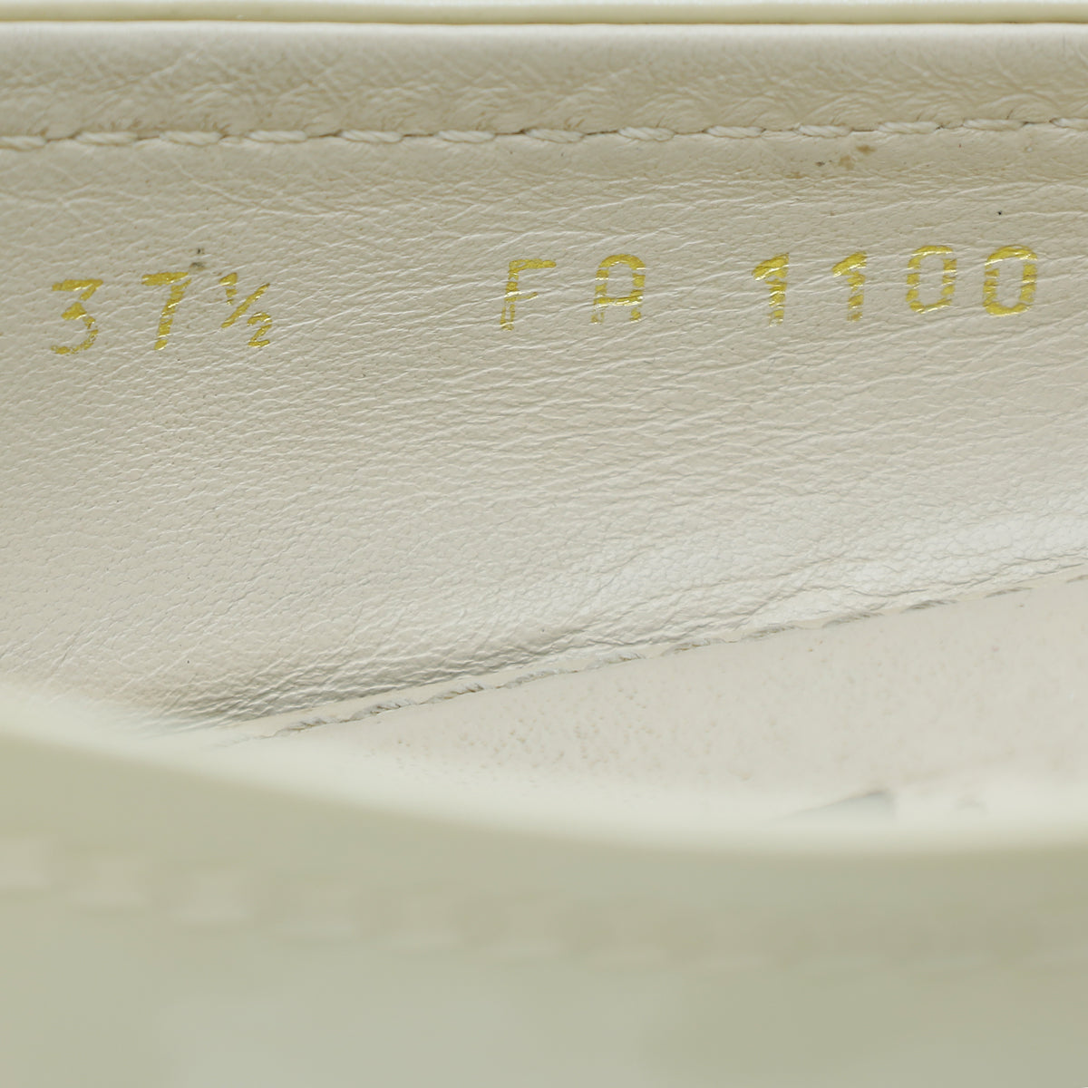 Louis Vuitton Beige Oxford Ballerina Flats 37.5