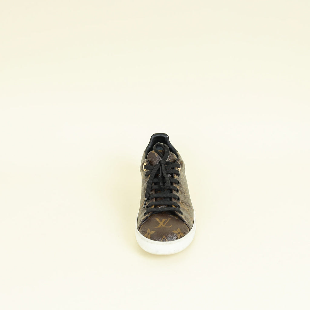 Louis Vuitton Monogram Frontrow Sneaker 37.5