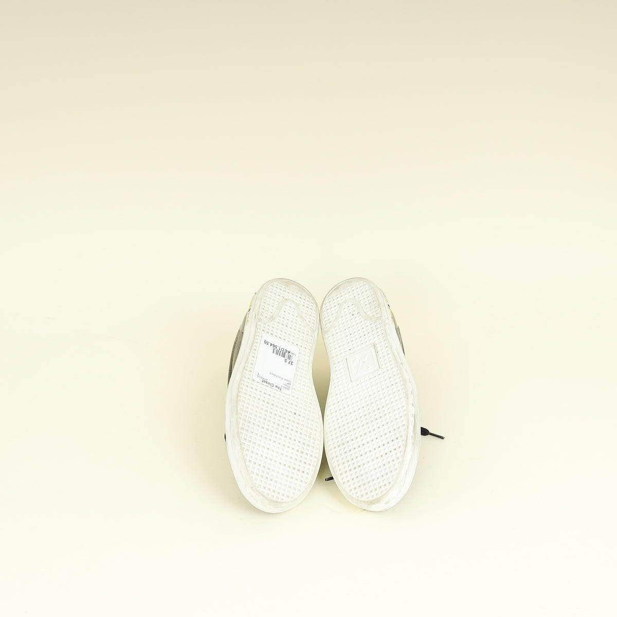 Louis Vuitton Monogram Frontrow Sneaker 37.5