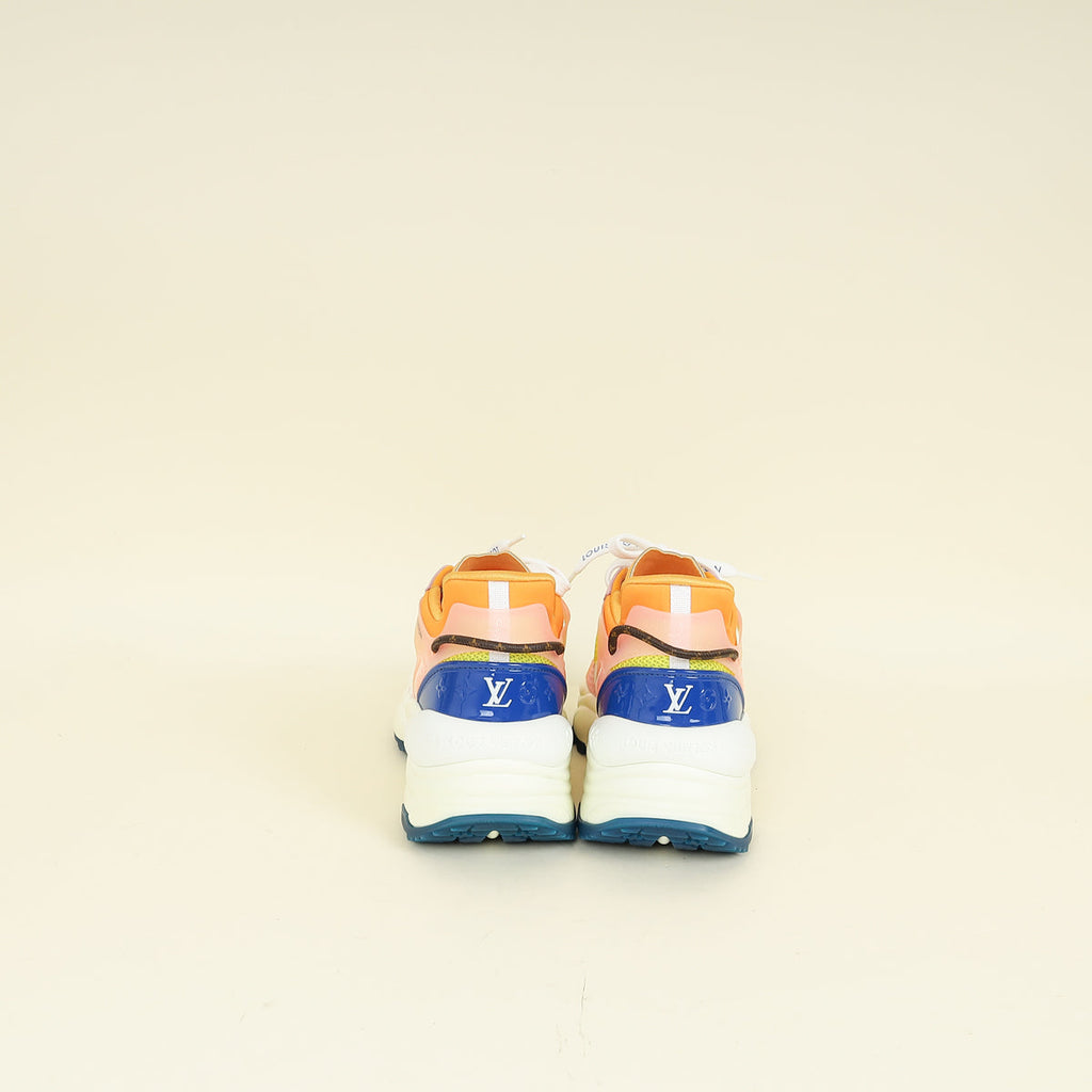 Louis Vuitton Tricolor Run 55 Sneakers 37