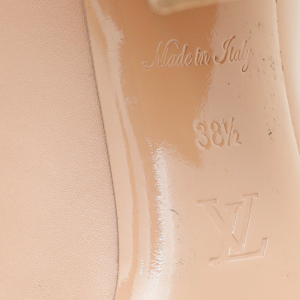 Louis Vuitton Nude Madeleine Pumps 38.5