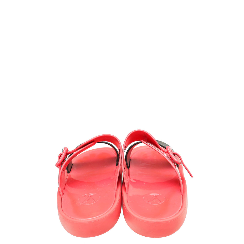 Louis Vuitton Bicolor Flat Sunbath Mule 39