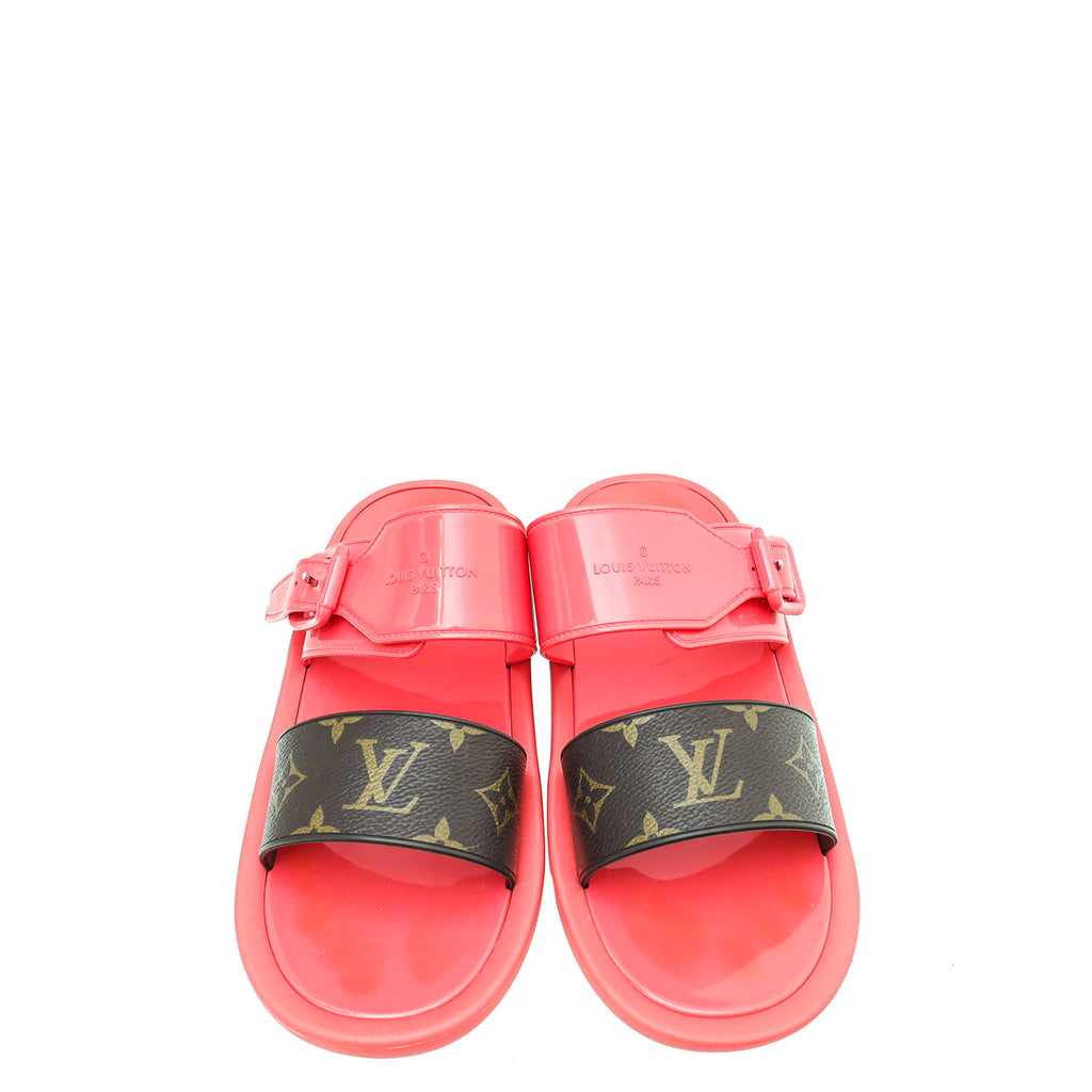 Louis Vuitton Bicolor Flat Sunbath Mule 39