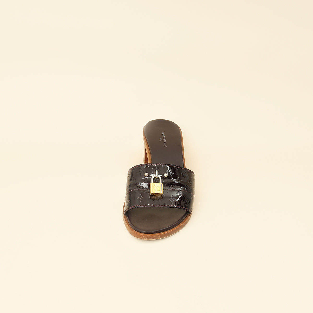 Louis Vuitton Amarante Monogram Vernis Lock It Sandals 39