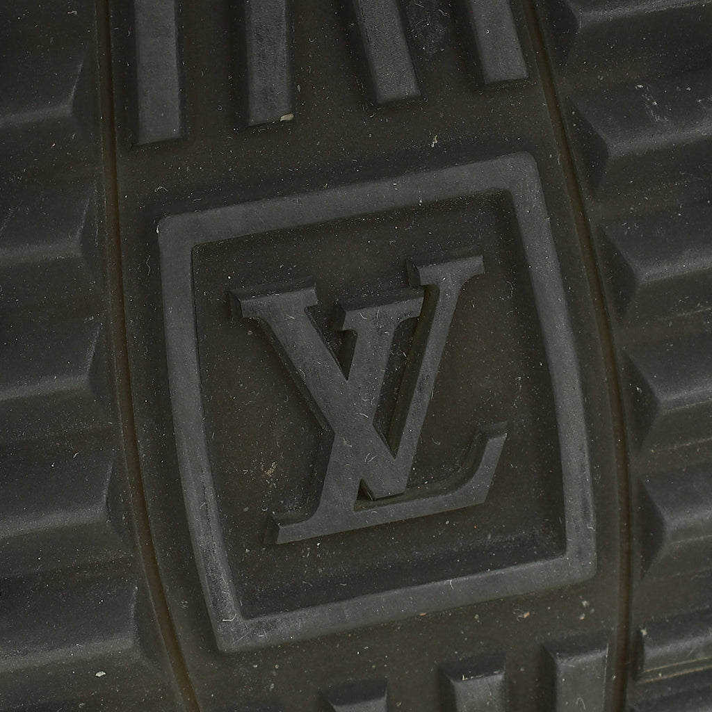 Louis Vuitton Black Monogram Run Away Sneaker 40.5