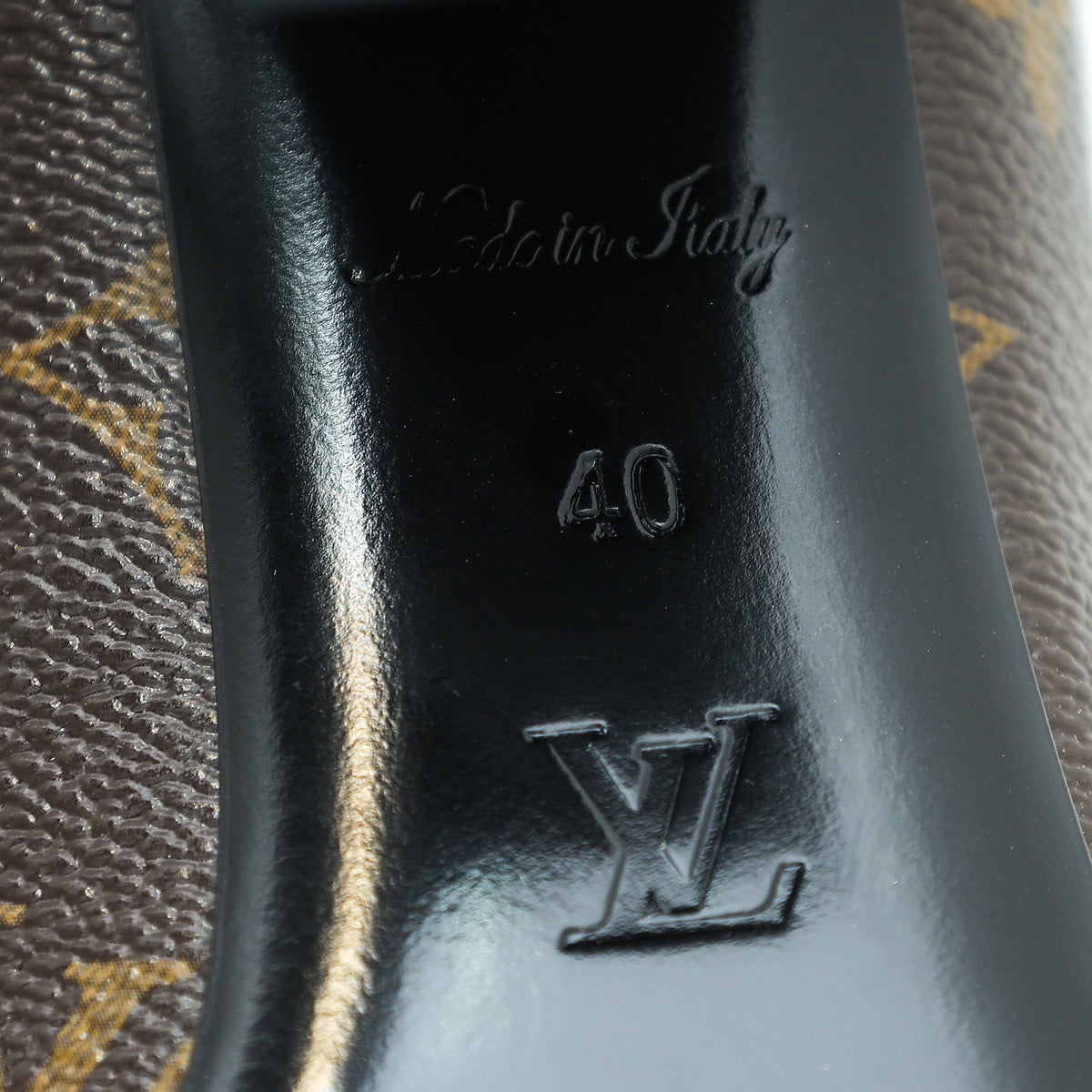 Louis Vuitton Monogram Madeleine Block Heel Pump 40