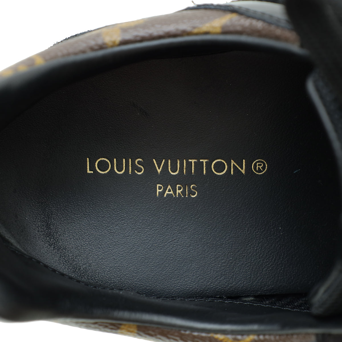 Louis Vuitton Monogram Black Run Away Sneaker 40