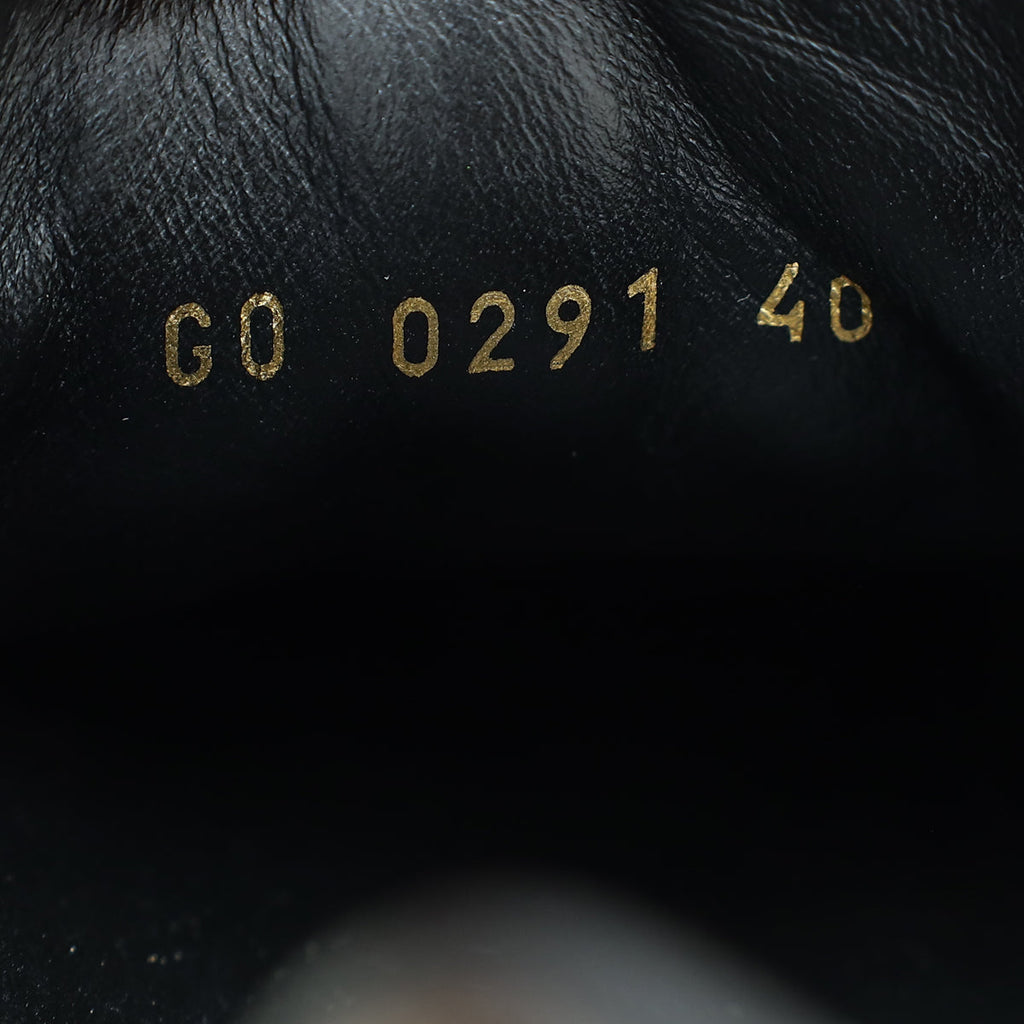 Louis Vuitton Monogram Black Run Away Sneaker 40